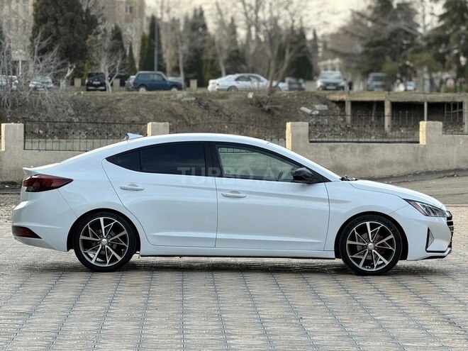 Hyundai Elantra 2019, 96,352 km - 2.0 л - Gəncə