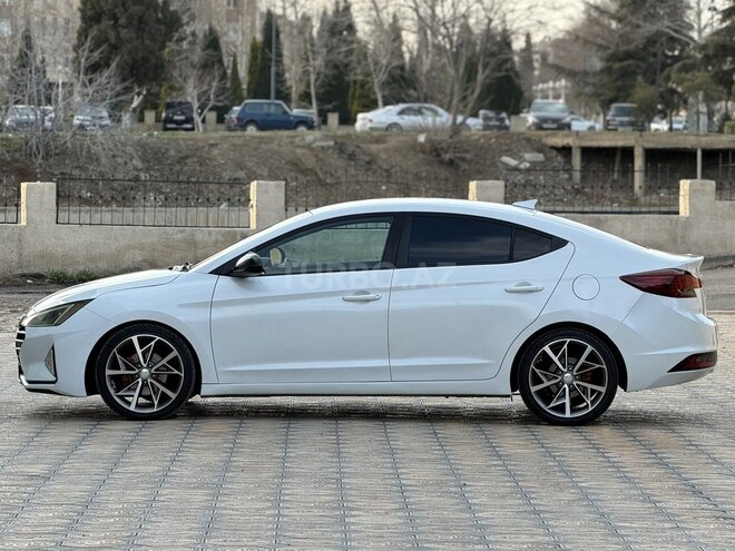 Hyundai Elantra 2019, 96,352 km - 2.0 л - Gəncə
