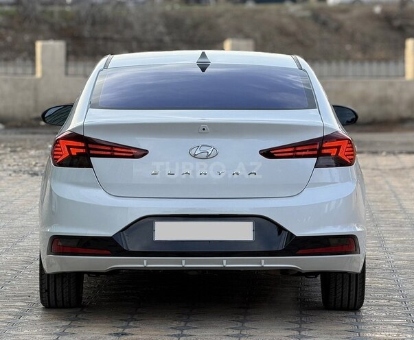 Hyundai Elantra 2019, 96,352 km - 2.0 л - Gəncə