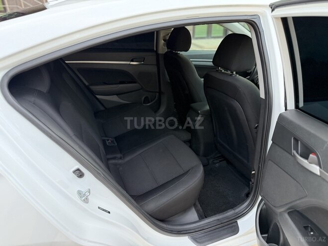 Hyundai Elantra 2019, 96,352 km - 2.0 л - Gəncə