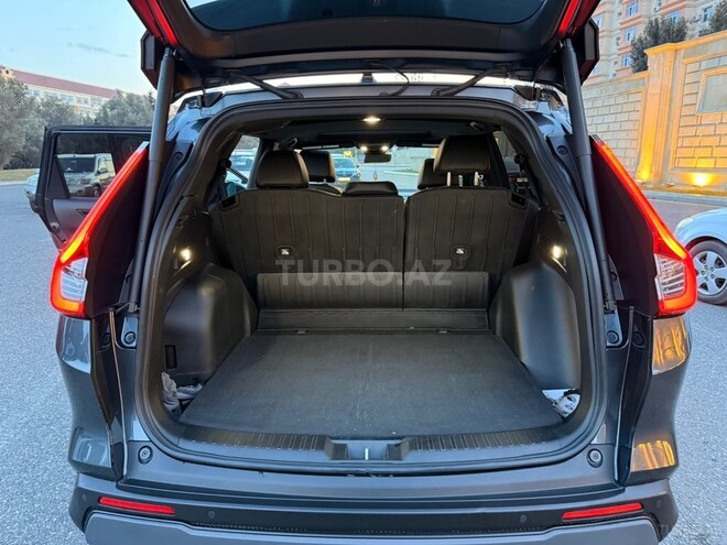 Honda CR-V-11