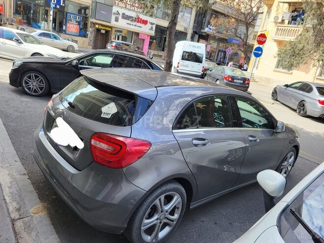 Mercedes A 200-7