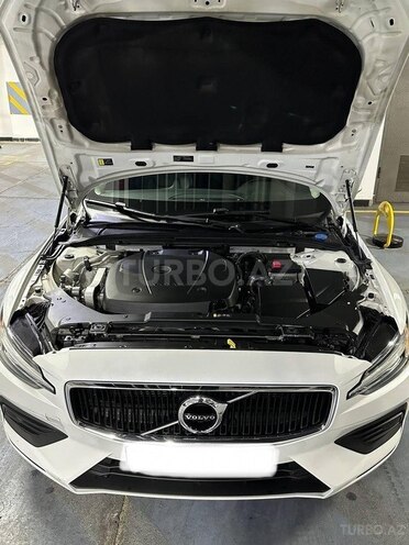 Volvo S60-7