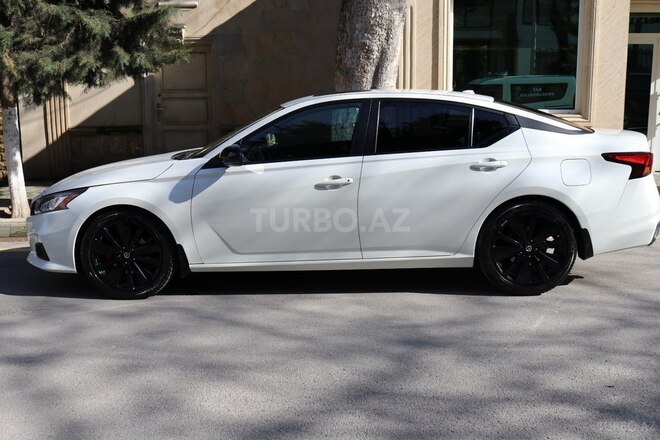 Nissan Altima 2019, 94,000 km - 2.0 л - Şamaxı
