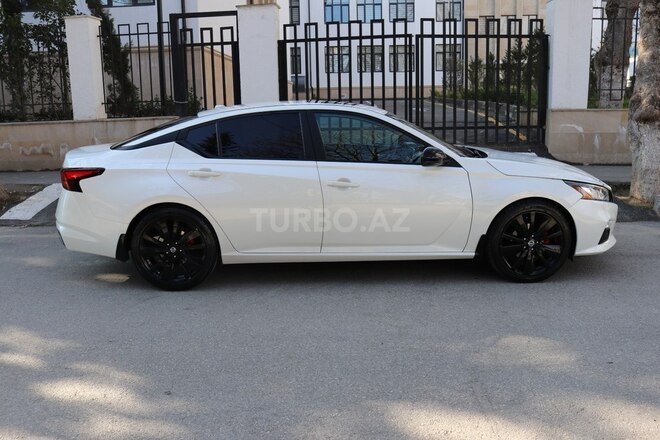 Nissan Altima 2019, 94,000 km - 2.0 л - Şamaxı