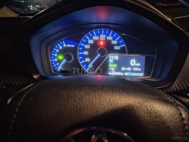 Toyota Corolla Fielder 2016, 231,000 km - 1.5 л - Bakı