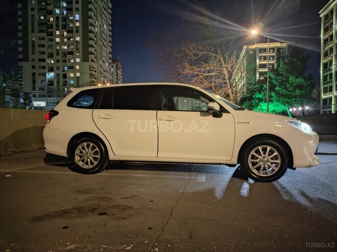 Toyota Corolla Fielder 2016, 231,000 km - 1.5 л - Bakı