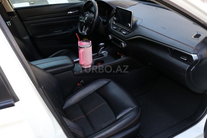 Nissan Altima 2019, 94,000 km - 2.0 л - Şamaxı