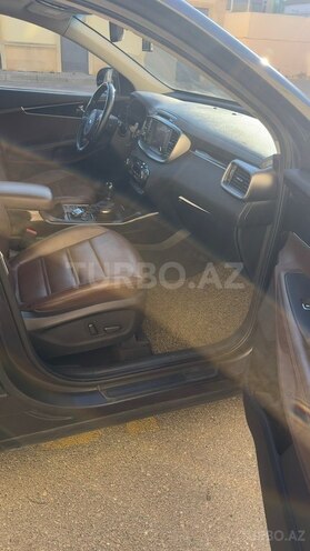 Kia Sorento-4