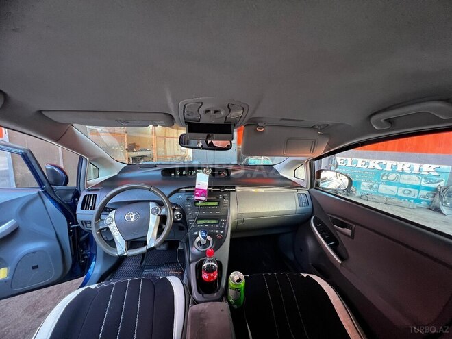 Toyota Prius 2010, 550,396 km - 1.8 l - Bakı