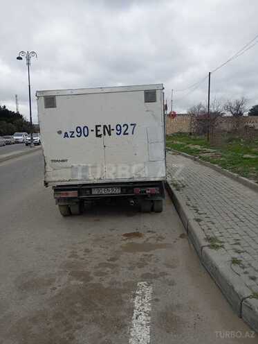 Ford Transit-3