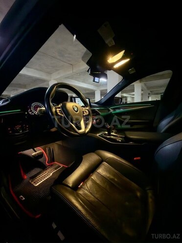 BMW 520 2017, 136,444 km - 2.0 l - Bakı