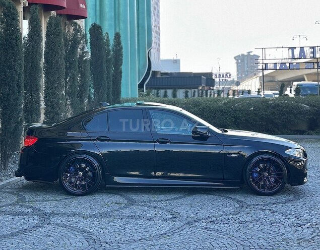 BMW 528 2012, 240,000 km - 2.0 l - Bakı
