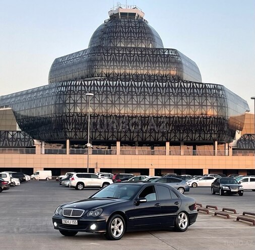 Mercedes C 200 2004, 332,000 km - 2.0 l - Bakı