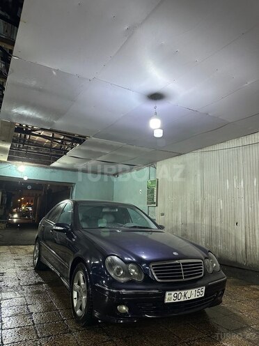 Mercedes C 200 2004, 332,000 km - 2.0 l - Bakı