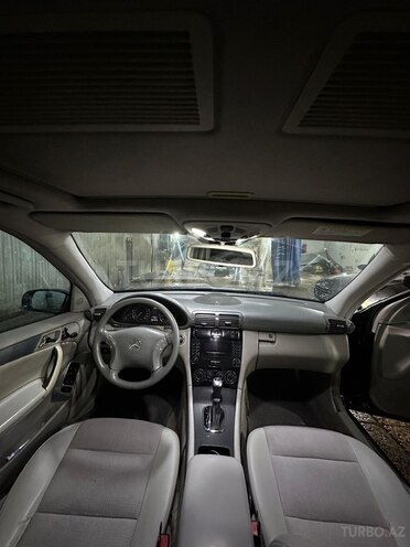 Mercedes C 200 2004, 332,000 km - 2.0 l - Bakı