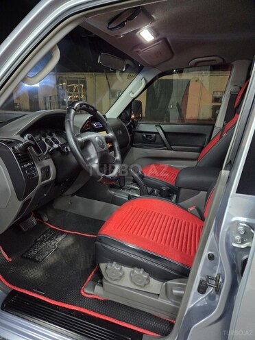 Mitsubishi Pajero 2005, 197,200 km - 3.0 l - Bakı