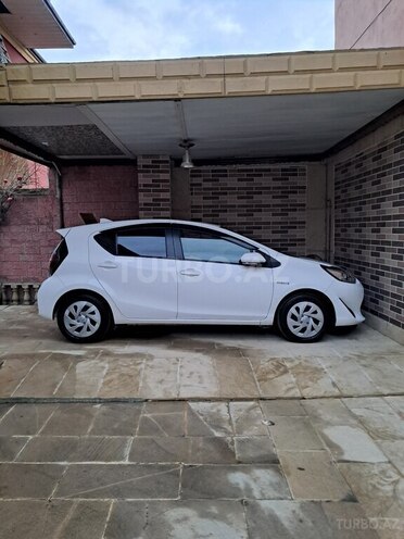 Toyota Aqua 2020, 57,260 km - 1.5 l - Bakı