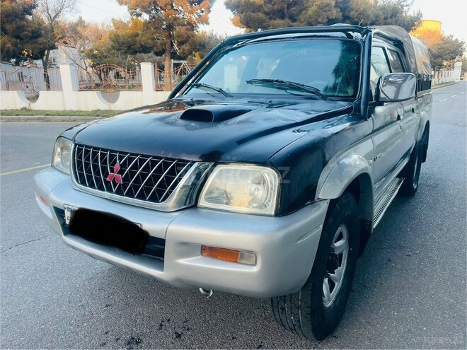 Mitsubishi L200 2004, 250,550 km - 2.5 l - Bakı