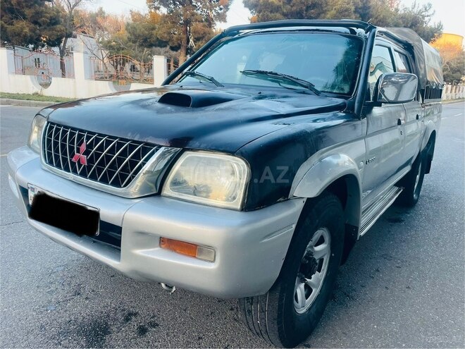 Mitsubishi L200 2004, 250,550 km - 2.5 l - Bakı