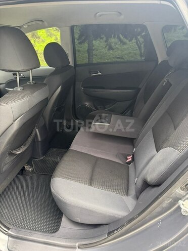 Hyundai i30 2010, 260,500 km - 1.4 l - Bakı