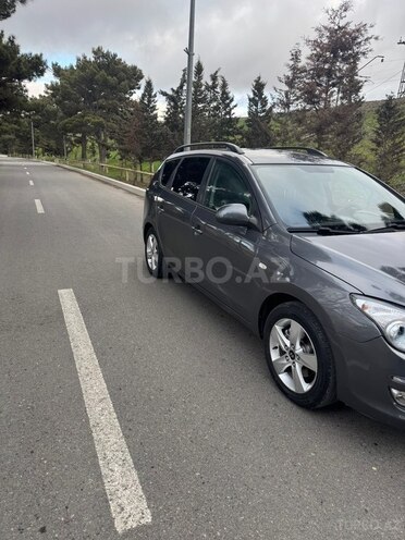 Hyundai i30 2010, 260,500 km - 1.4 l - Bakı