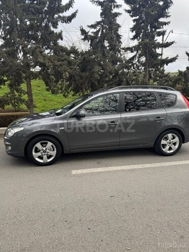 Hyundai i30 2010, 260,500 km - 1.4 l - Bakı