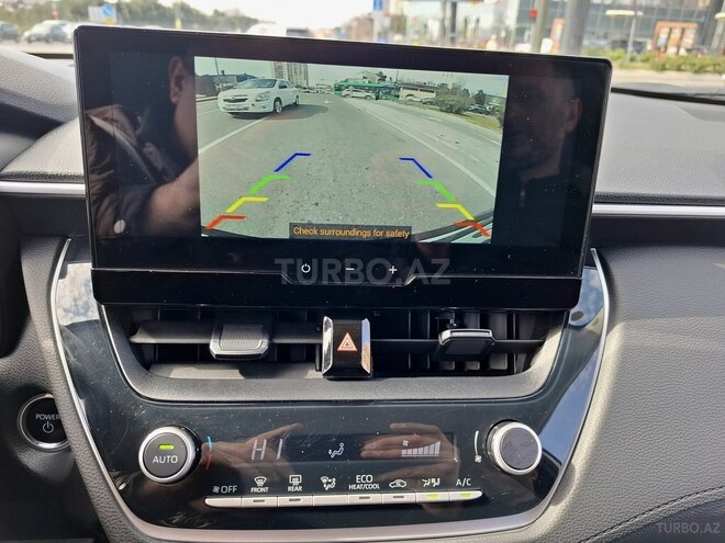 Toyota Corolla Cross 2024, 4,400 km - 2.0 л - Bakı