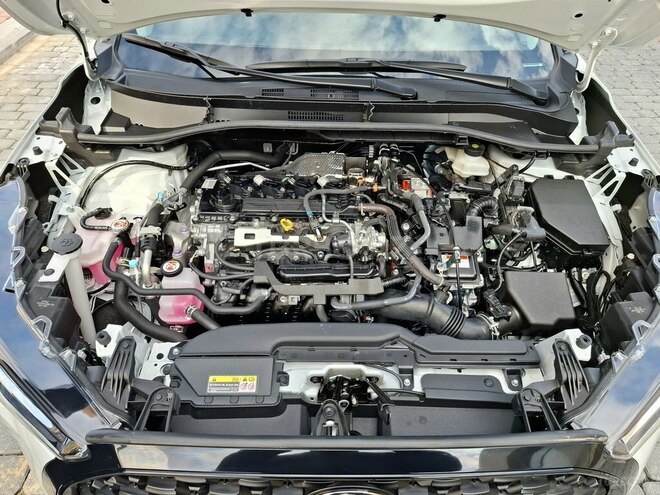 Toyota Corolla Cross 2024, 4,400 km - 2.0 л - Bakı