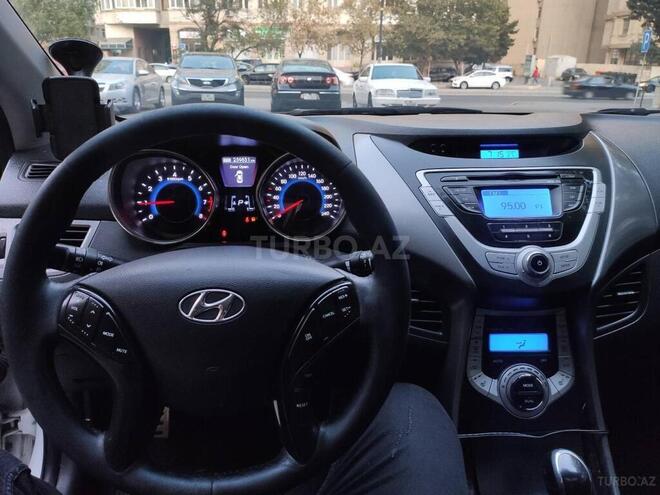 Hyundai Elantra 2011, 301,800 km - 1.8 л - Bakı