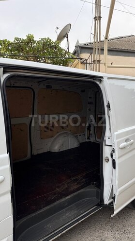 Mercedes Vito 2012, 350,000 km - 2.1 l - Bakı