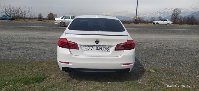 BMW 520 2015, 260,000 km - 2.0 l - Qəbələ