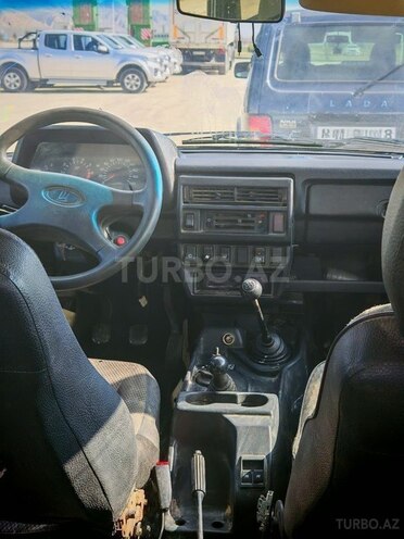 LADA (VAZ) Niva-6