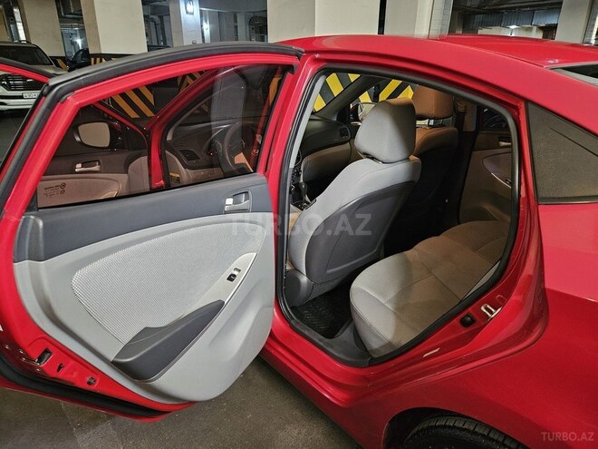 Hyundai Accent 2013, 177,000 km - 1.6 l - Bakı