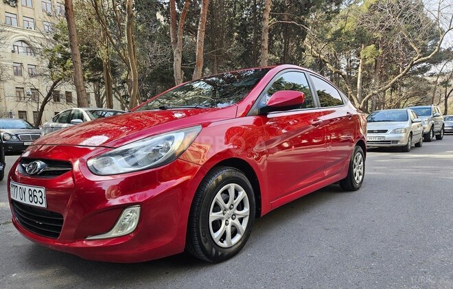 Hyundai Accent 2013, 177,000 km - 1.6 l - Bakı