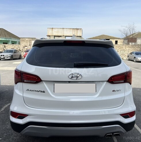 Hyundai Santa Fe-2