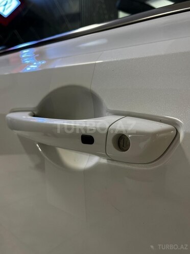 Changan Eado-8