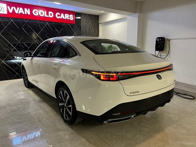 Changan Eado-6