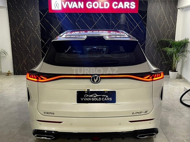 Changan Uni-Z-7