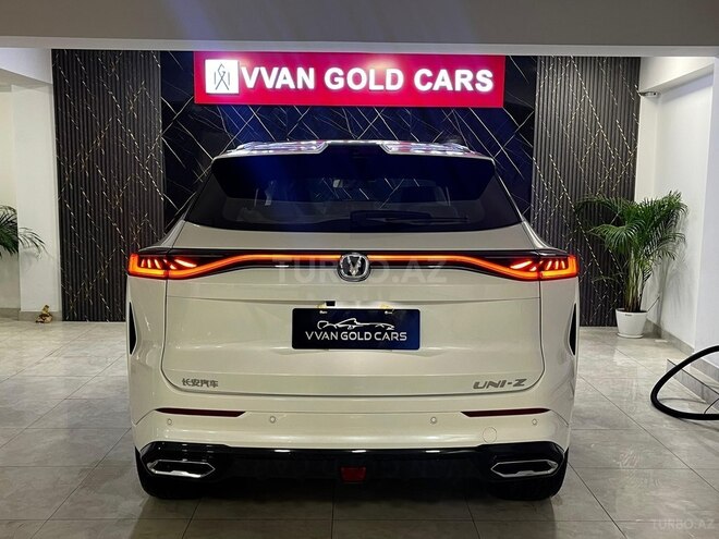 Changan Uni-Z-21