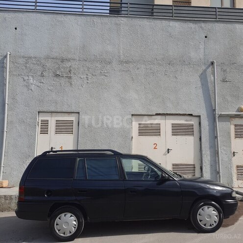 Opel Astra 1995, 248,000 km - 1.6 л - Bakı