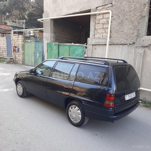 Opel Astra 1995, 248,000 km - 1.6 л - Bakı