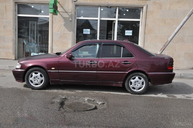 Mercedes C 180 1998, 318,000 km - 1.8 l - Bakı