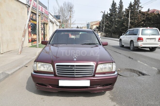 Mercedes C 180 1998, 318,000 km - 1.8 l - Bakı