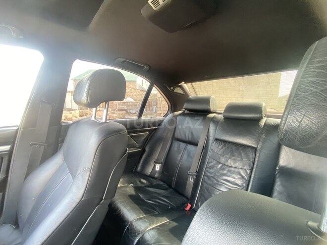 BMW 523 1997, 390,000 km - 2.5 l - Bakı
