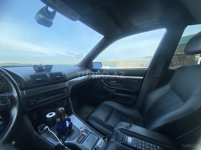 BMW 523 1997, 390,000 km - 2.5 l - Bakı