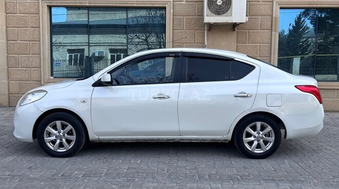 Nissan Sunny 2012, 242,000 km - 1.5 л - Bakı