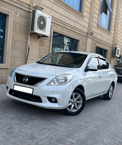 Nissan Sunny 2012, 242,000 km - 1.5 л - Bakı