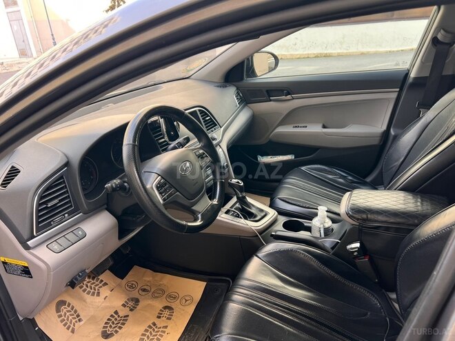 Hyundai Elantra 2018, 67,592 km - 2.0 l - Bakı
