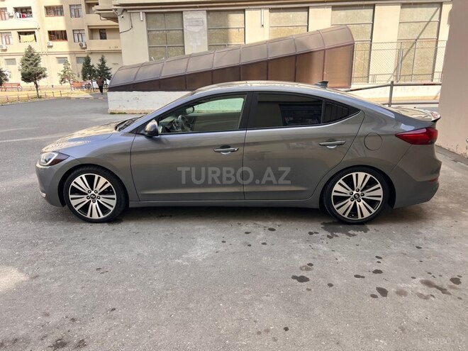 Hyundai Elantra 2018, 67,592 km - 2.0 l - Bakı